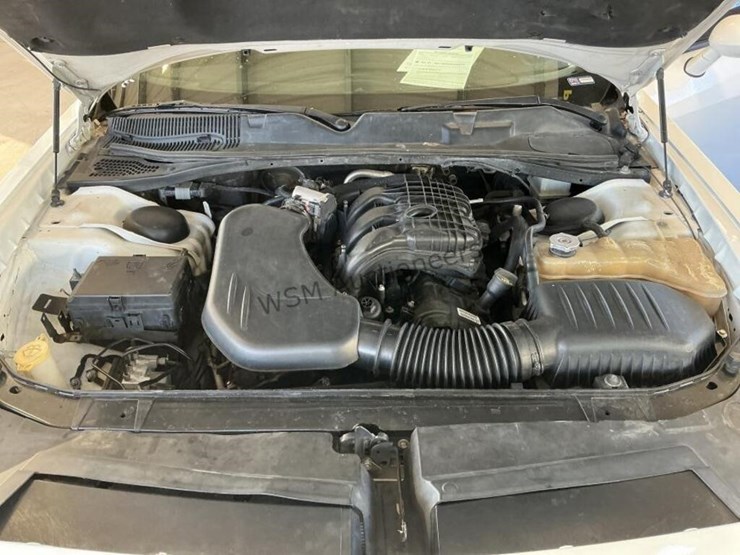 2016-dodge-challenger-sdn-image-10