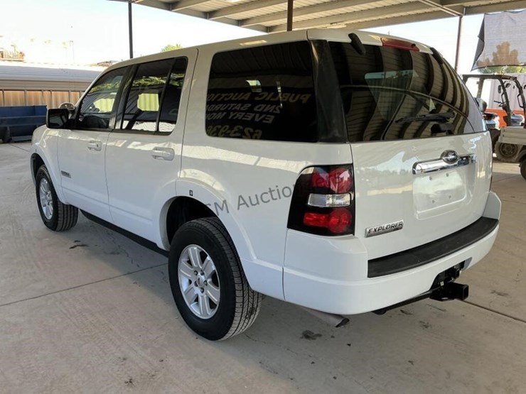 ford-explorer-image-5