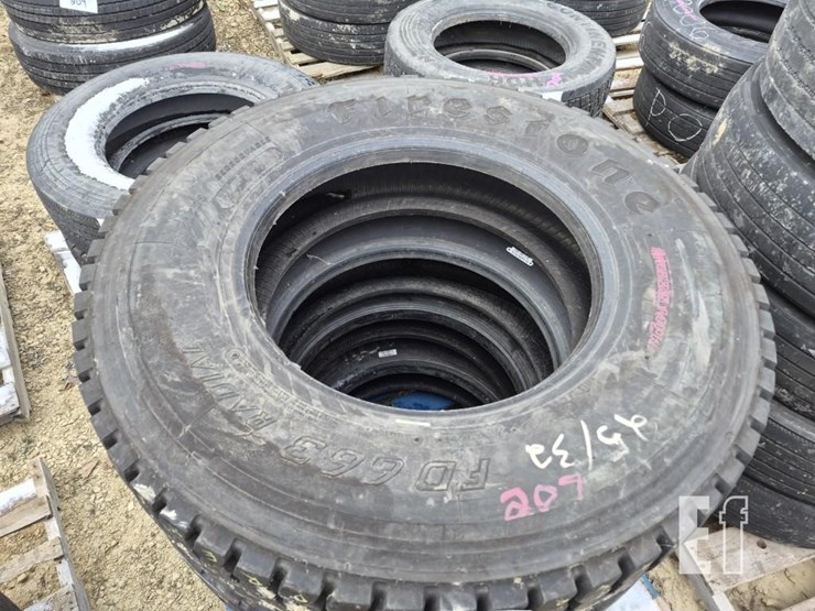 truck-tires-image-2