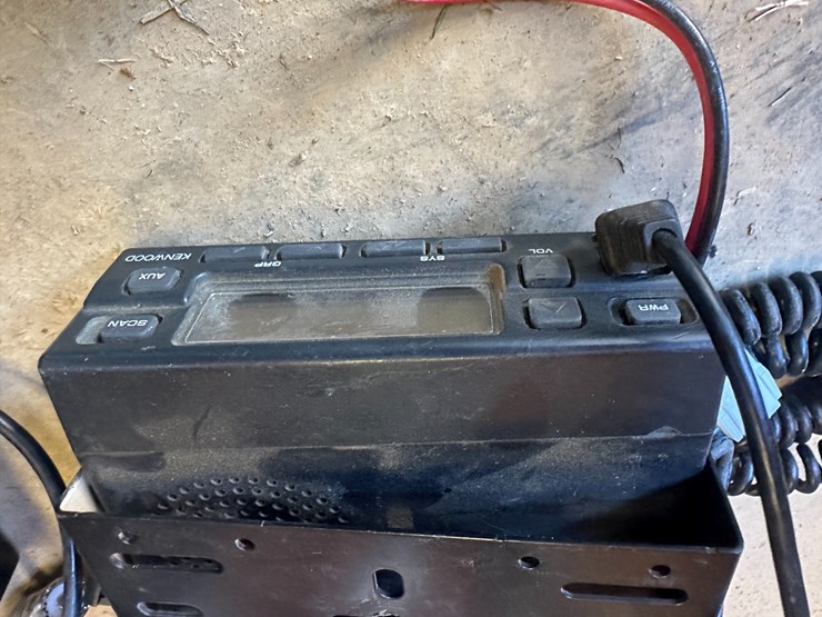 #35585-•-lot-of-(10)-kenwood-radio-transceivers-image-24