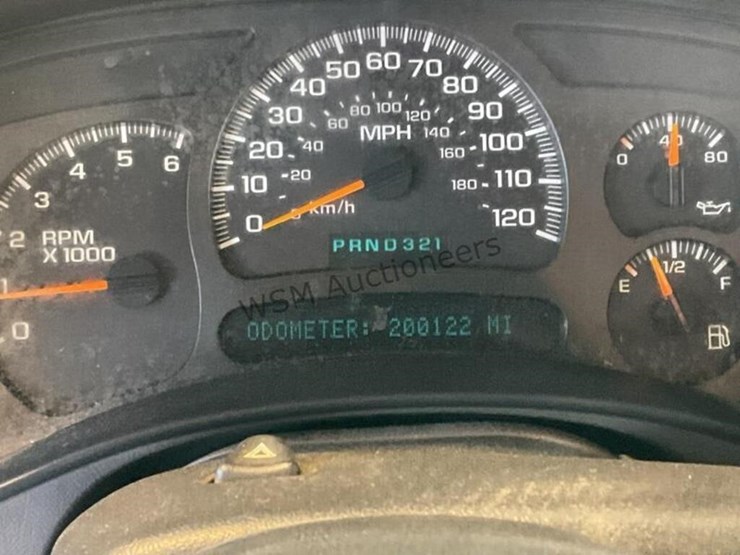 2004-chevrolet-silverado-1500-image-19