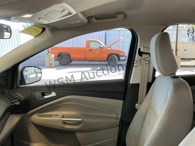 ford-escape-se-image-19