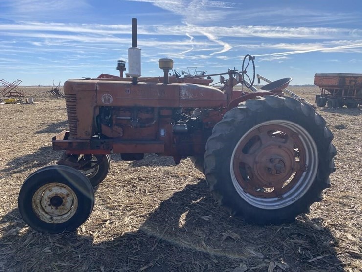 farmall-super-m-image-3