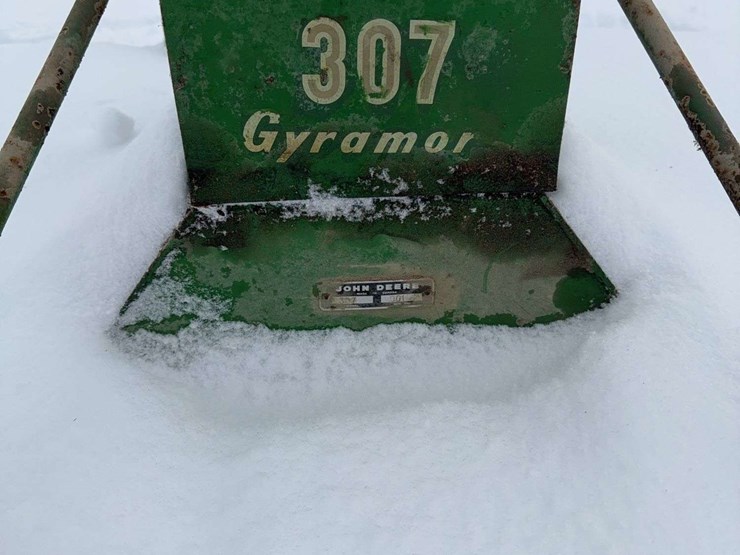 john-deere-3-point-mower-image-5