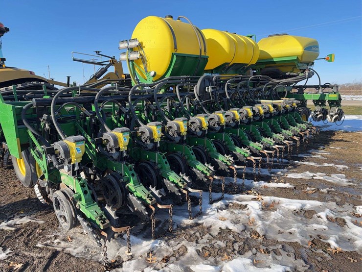 john-deere-36-image-7