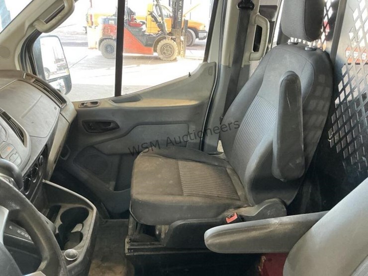 2018-ford-transit-image-22