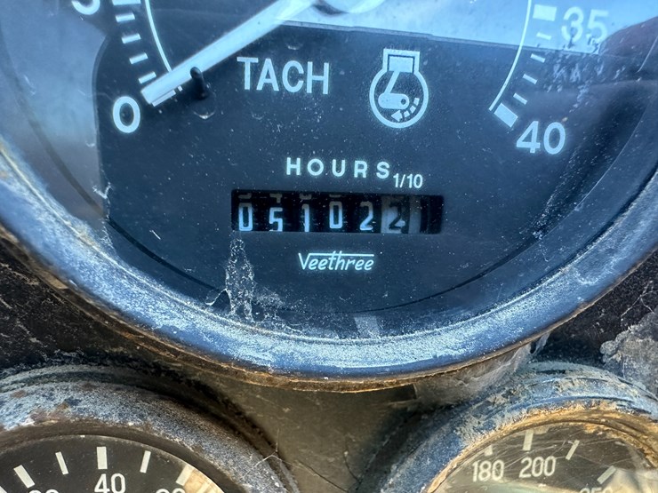 case-ih-p170-image-22