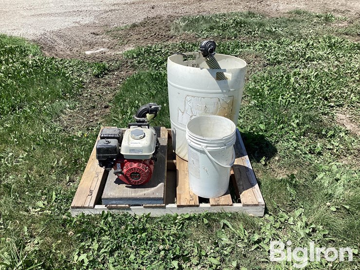 gas-engine-&-pump-w/-hoses-image-2