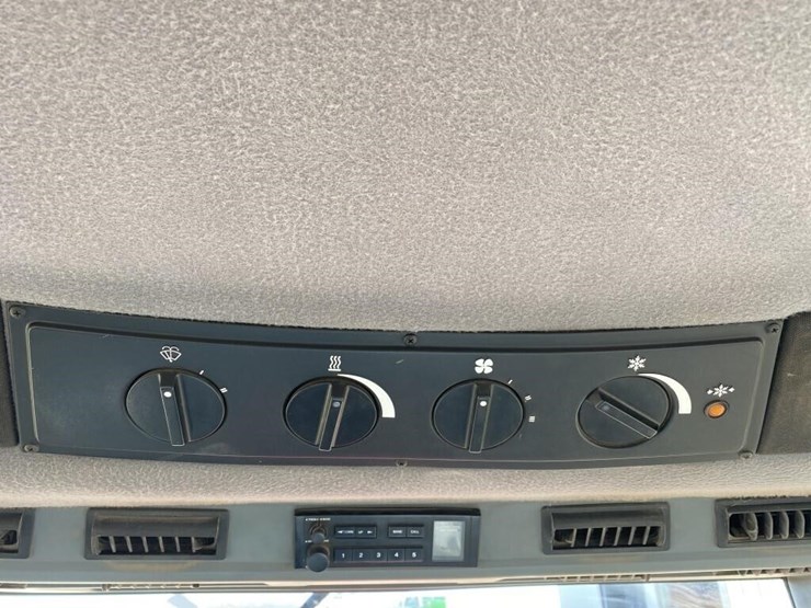 case-ih-7120-image-16