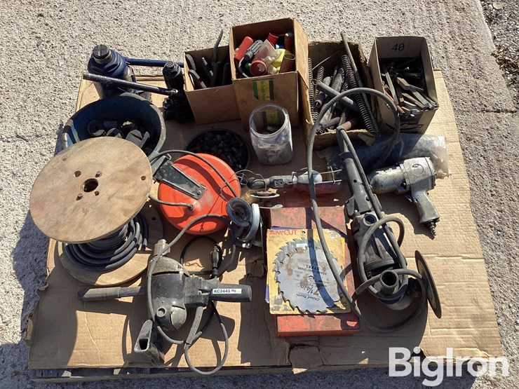 bottle-jacks,-grinder,-key-stock,-drill-image-9