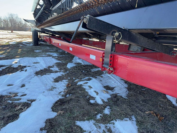 2013-e-z-trail-42'-head-hauler-image-3