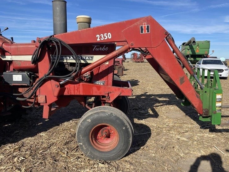case-ih-2350-image-1