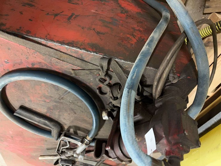 electric-fuel-storage-tanks-and-pumps-125-gal.-image-4