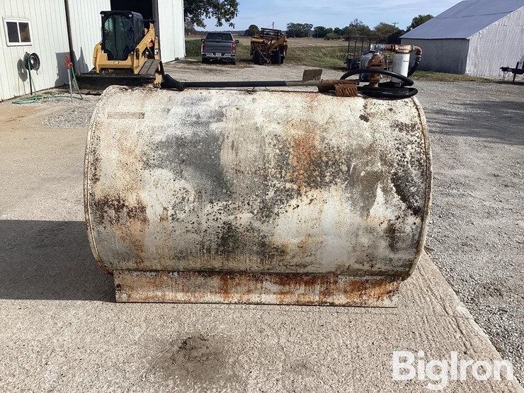 fuel-barrel-w/-fill-rite-pump-image-2