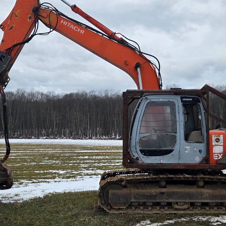 #131 • Hitachi EX160L Excavator w/ Ryans Head