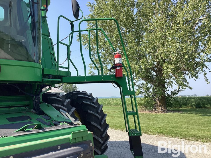 john-deere-2010-image-11