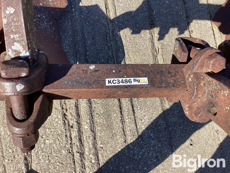 2-row-lister/plow-image-14