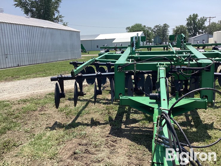 john-deere-2700-image-20