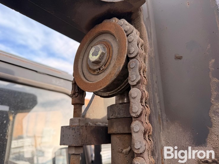 caterpillar-dp25-image-15