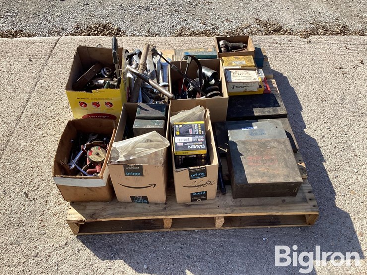 large-end-wrenches,-sockets,-o-ring-kits,-miscellaneous-tools-&-hardware-image-8