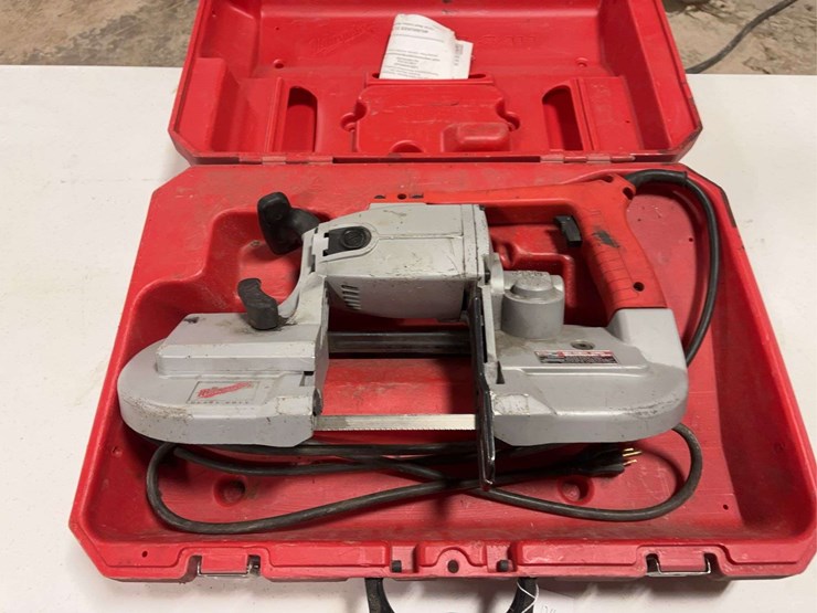 milwaukee-hand-held-110-band-saw-image-1