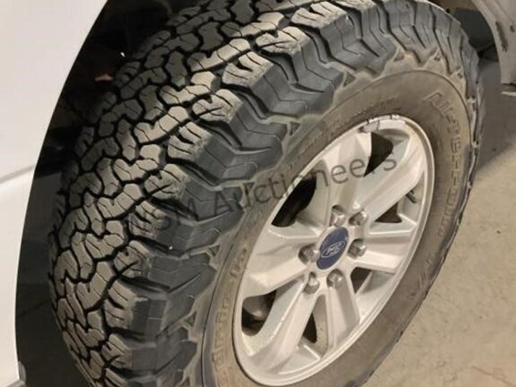 2018-ford-f150-xlt-image-8