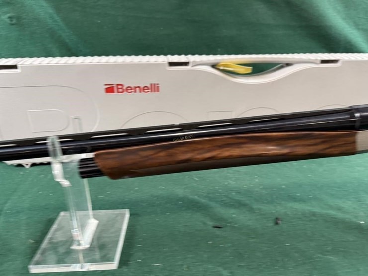 benelli-ethos-20ga-shotgun-image-15