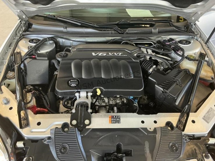 2014-chevrolet-impala-sdn-image-10