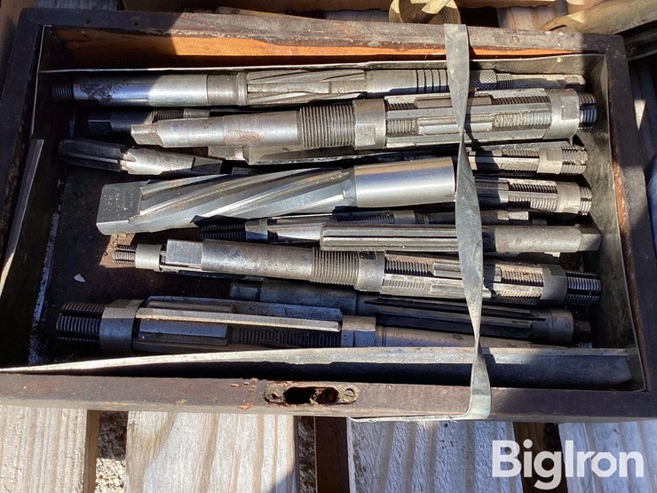 wrenches,-sockets,-miscellaneous-tools-&-hardware-image-14