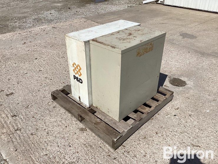 parts-cabinet-&-2-drawer-filing-cabinet-image-5