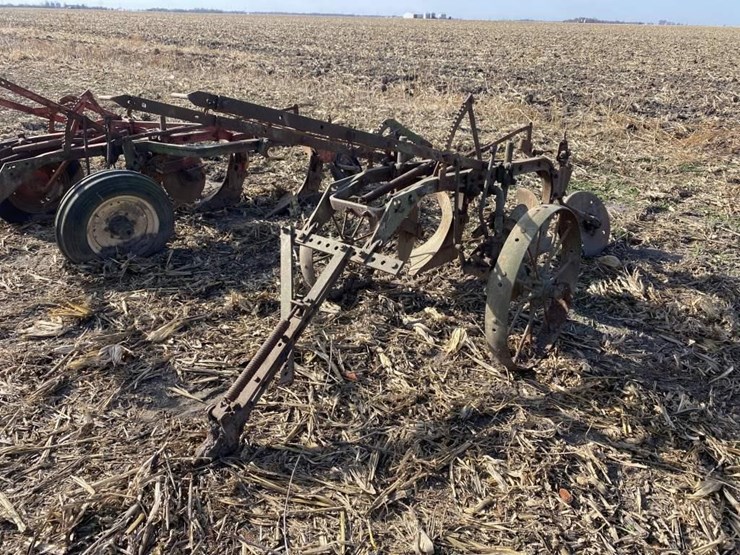 2-bottom-plow-image-3