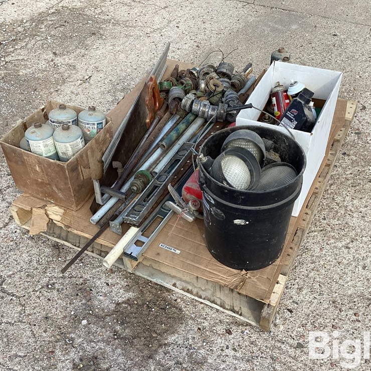 Cylinder Stops, Fire Extinguisher, Saw, Level, Miscellaneous Items