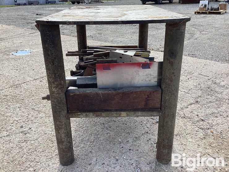 welding-bench-w/-extra-scrap-iron-image-10