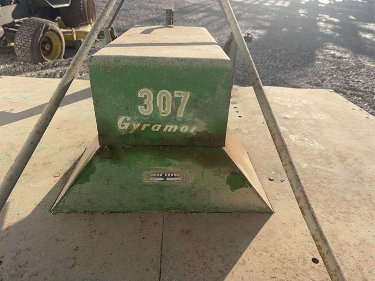 john-deere-3-point-mower-image-3