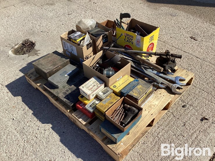 large-end-wrenches,-sockets,-o-ring-kits,-miscellaneous-tools-&-hardware-image-3