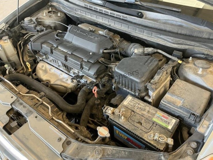 2010-hyundai-elantra-sdn-image-11