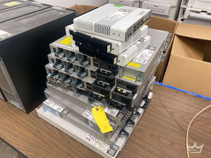 misc-cisco-network-switches-image-1
