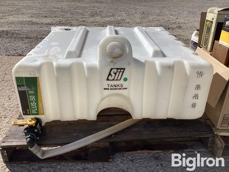 50-gal-plastic-oil-tank-&-other-miscellaneous-items-image-11