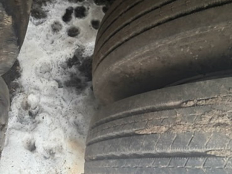 1996-travis-end-dump-image-6