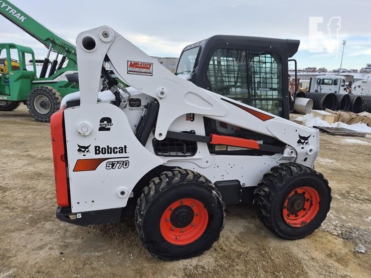 2022-bobcat-s770-image-6