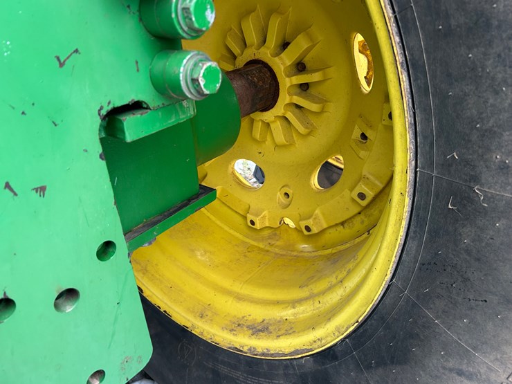 john-deere-9560-image-9