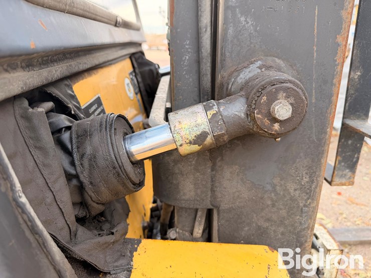 caterpillar-dp25-image-19