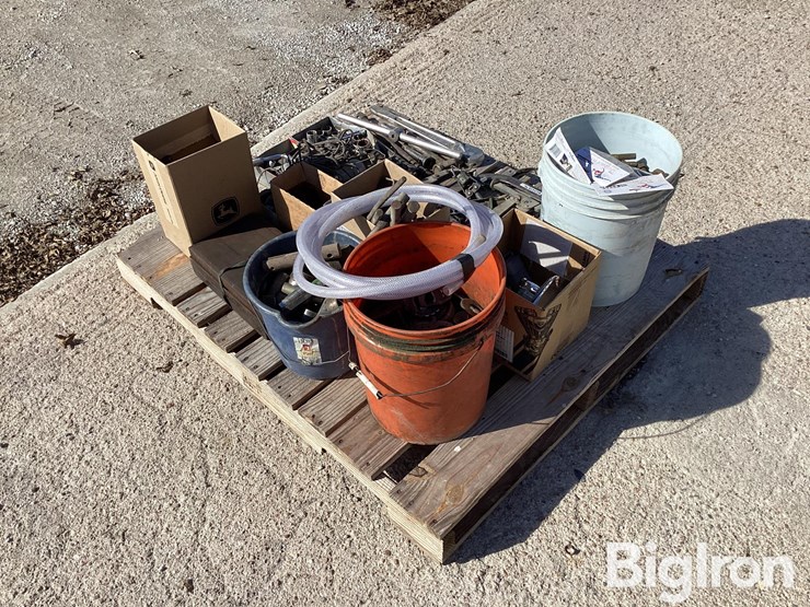 wrenches,-sockets,-miscellaneous-tools-&-hardware-image-5