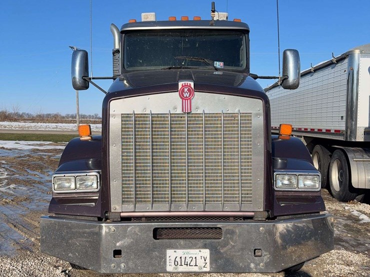 2013-kw-t800-semi-image-2