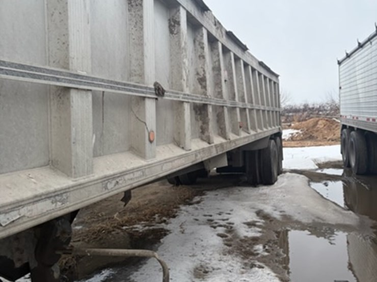 1996-travis-end-dump-image-2