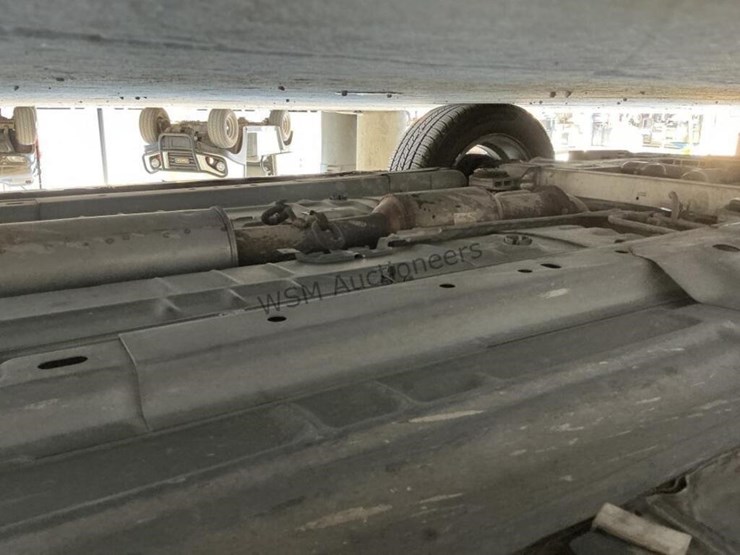 2014-chevrolet-impala-sdn-image-24