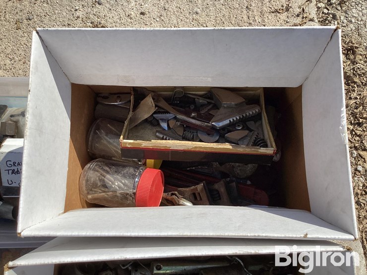 clamps,-brass-bushings,-miscellaneous-creston-wrench-parts-&-hardware-image-17