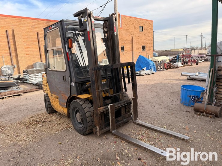 caterpillar-dp25-image-3