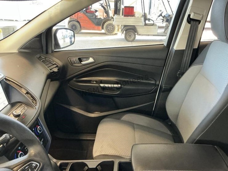 ford-escape-image-19