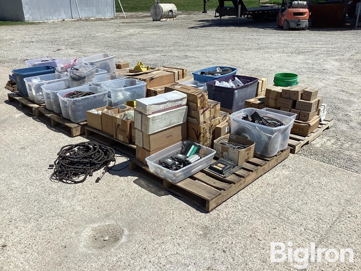 precision-planting-pallets-of-parts-image-5